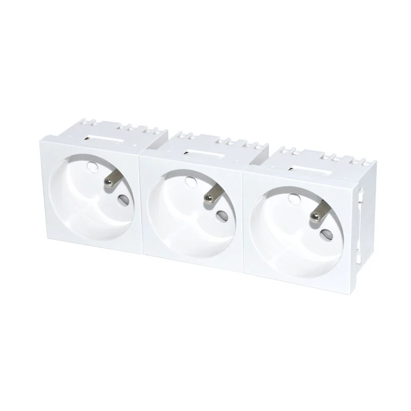 French Socket 16A 250V Meta Universal Module